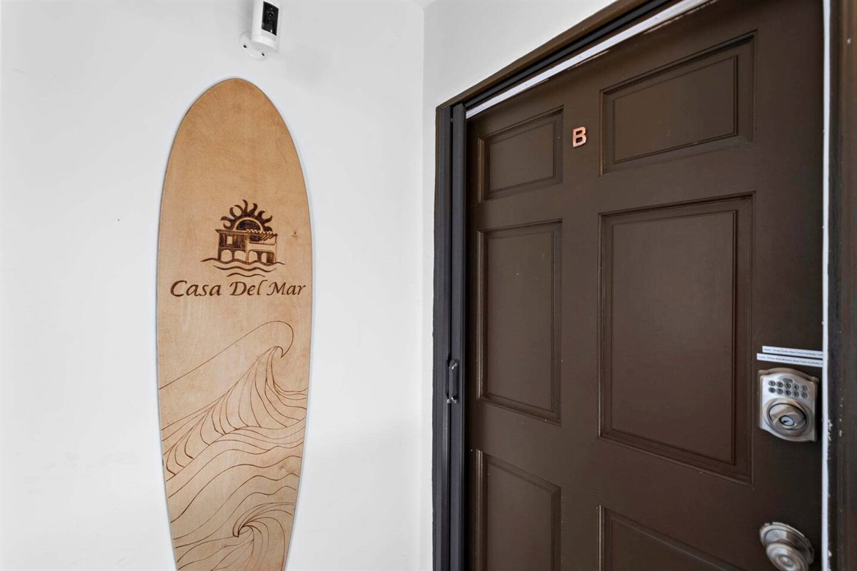 Key pad lock to enable flexible late check-ins