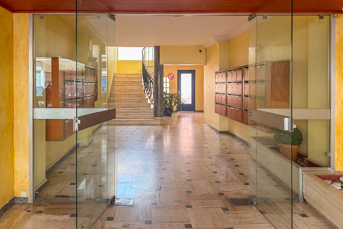 Hall