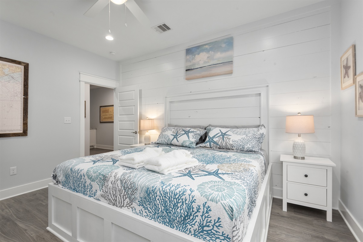 bc91b9ddf65e4e66b4aa4b56fc172e8c Large | Beachhouse | Texas | TX | Vacation Homes | Galveston | Crystal Beach | Kokomo | Breezy Days | Beachfront Elegance | Sunrise Serenity | Southern Sands Property Management, LLC