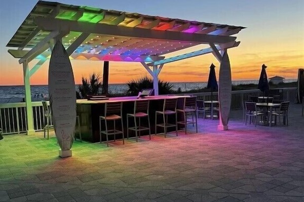 Shaker's Bar by the lagoon pool