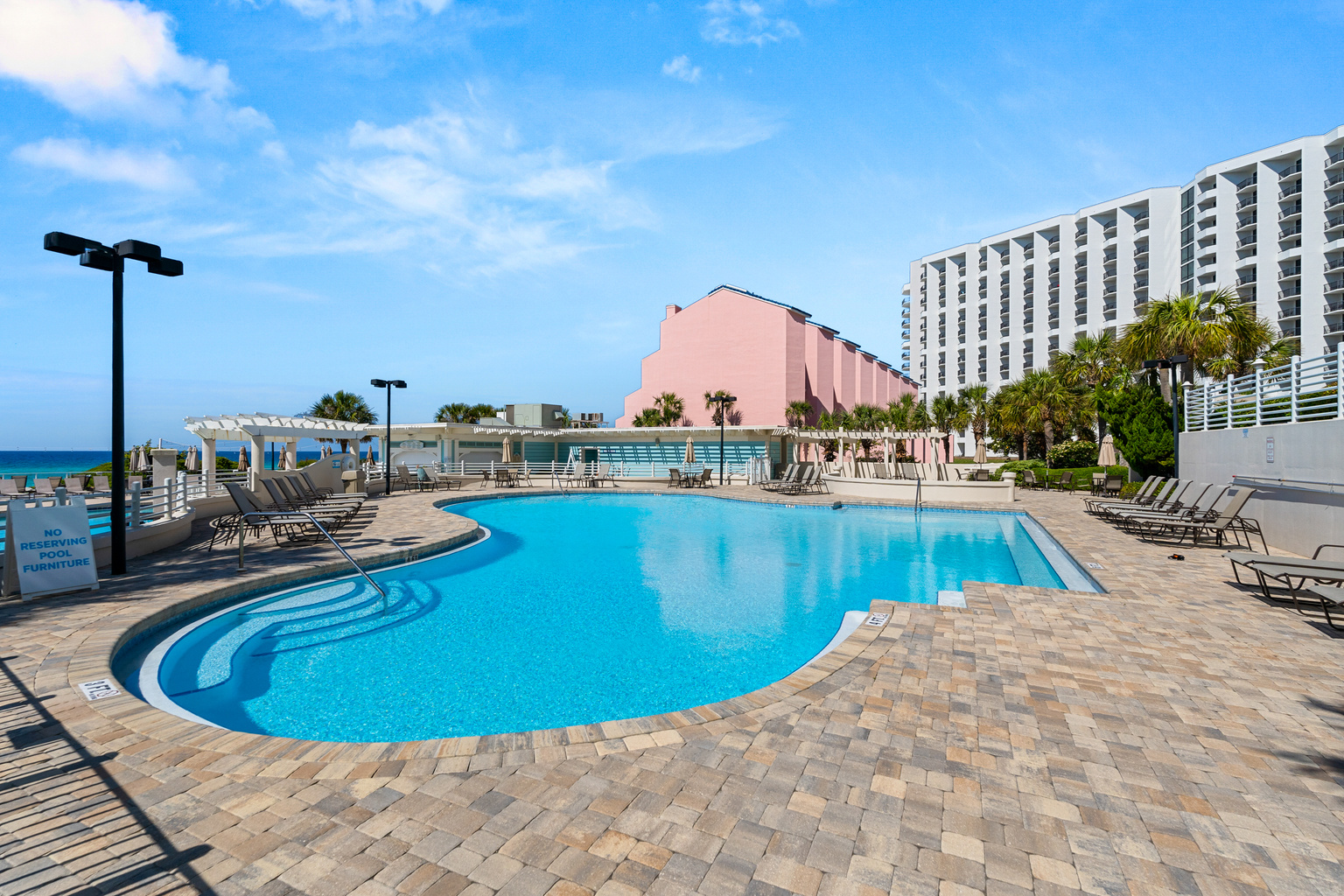 Tides Pool