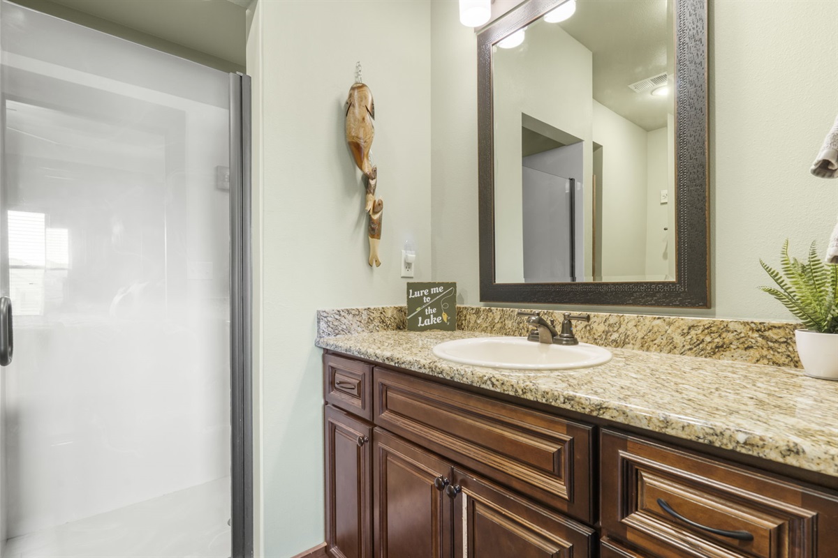 ensuite private bath