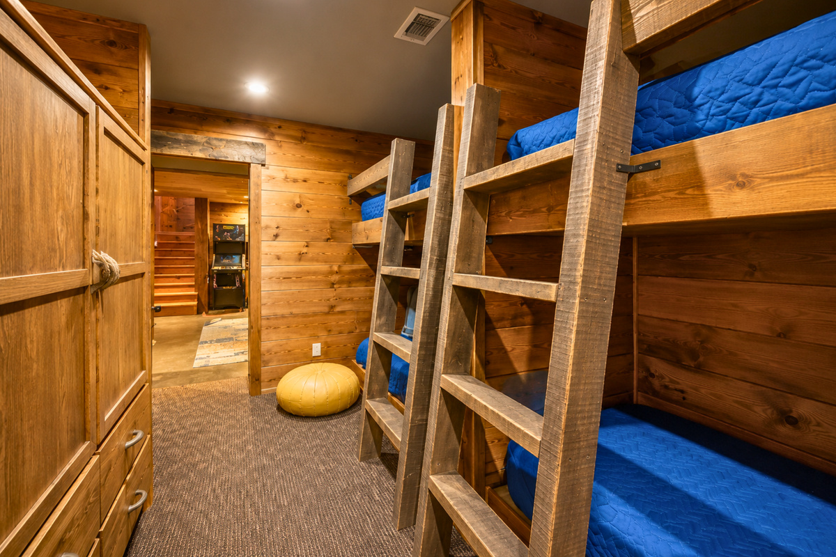 From the opposite side, you can see just how much sleeping space the built-in bunks provide while still leaving a comfortable walkway through the room.