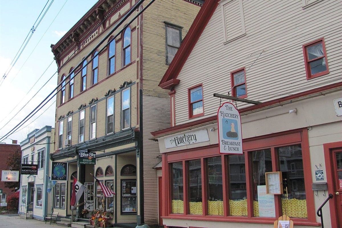 Around the corner from Ludlow Village shops.	
	Image Credit: Main Street, Ludlow Village by Tyler Goodrich is licensed under CC BY-SA 3.0.