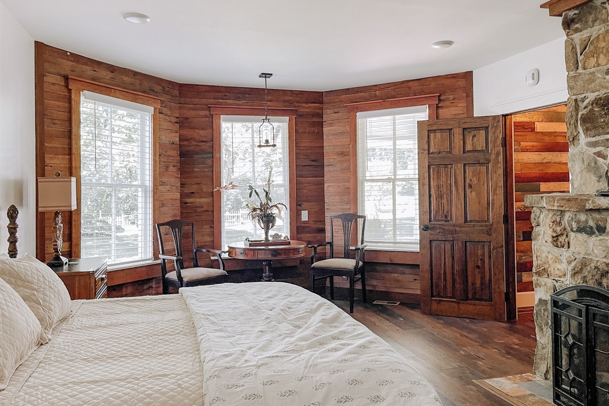 The second downstairs bedroom has a King size bed and a private bathroom.