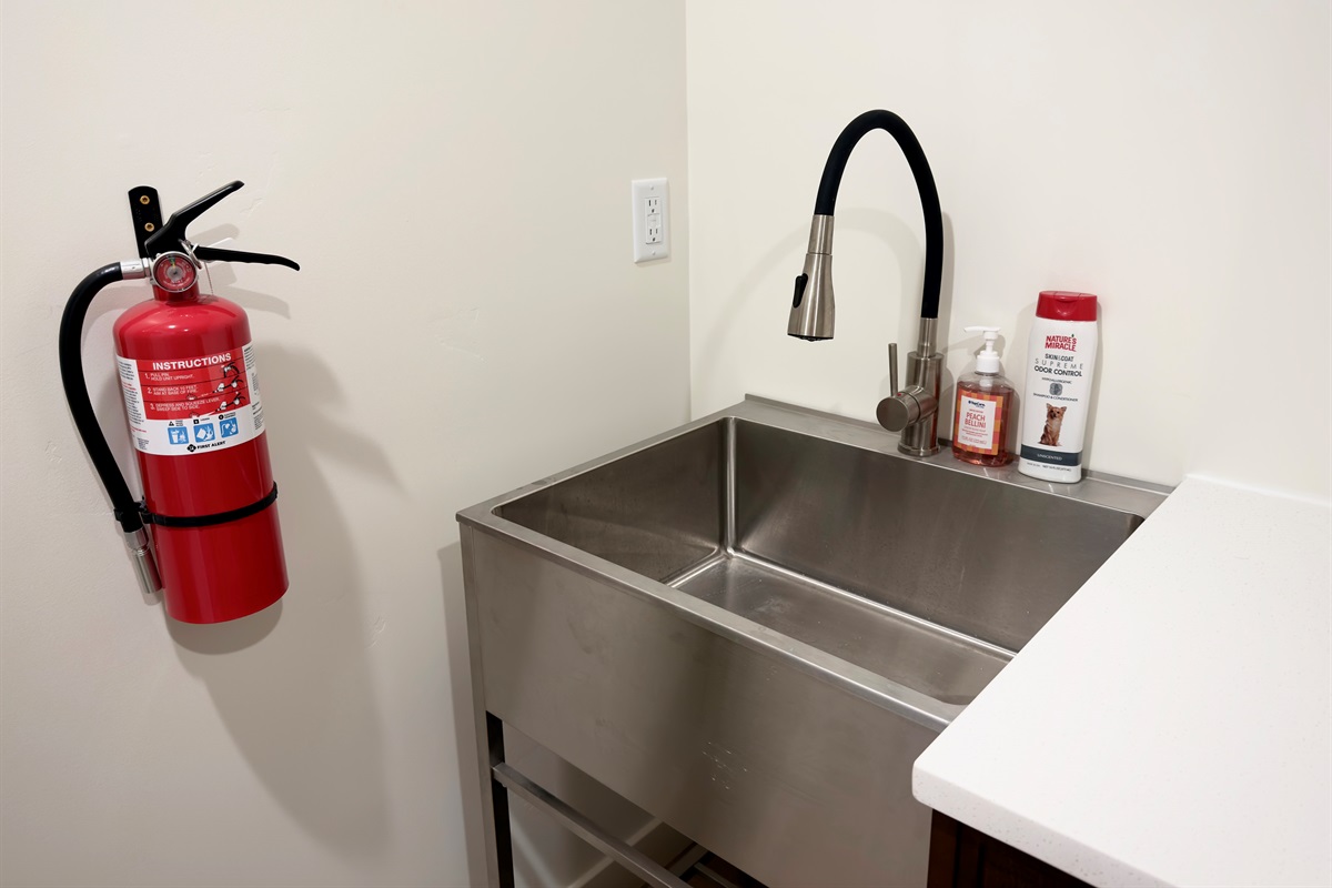 A deep basin sink for handwashing your clothes if needed.