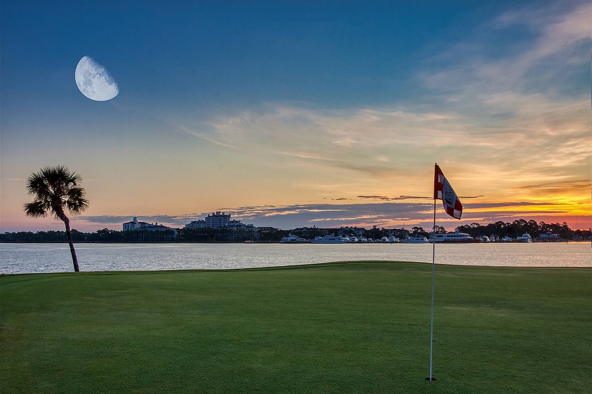 Beautiful sunset views from the resort gold courses