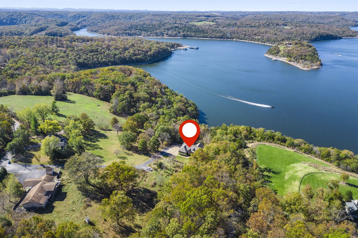 Great location! Right next to Table Rock Lake!