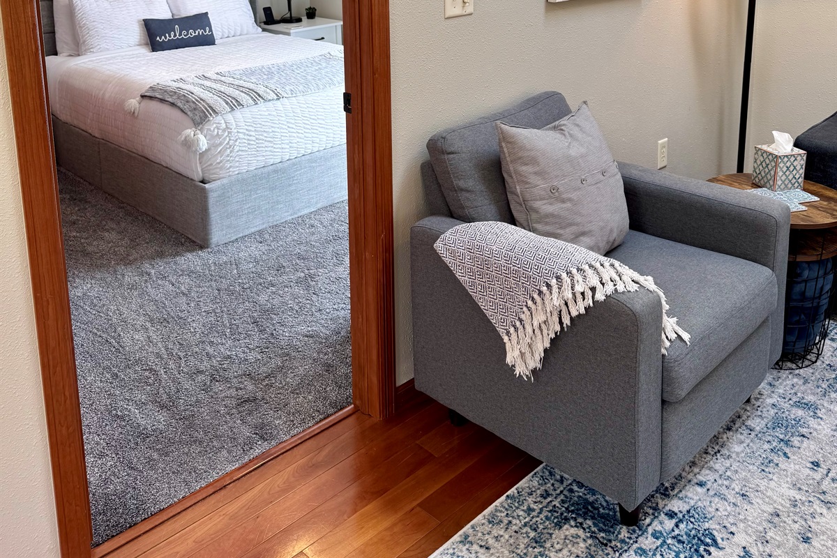 Living room to the main queen bedroom
