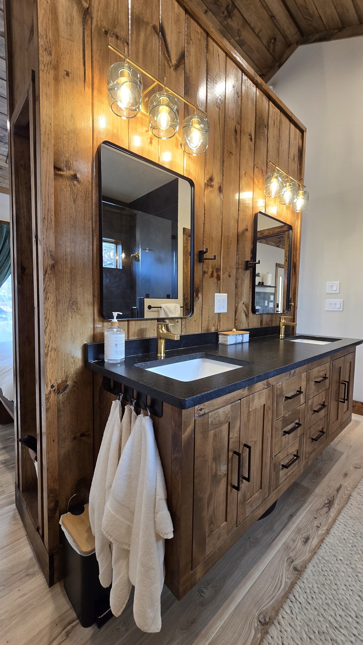 Custom vanity