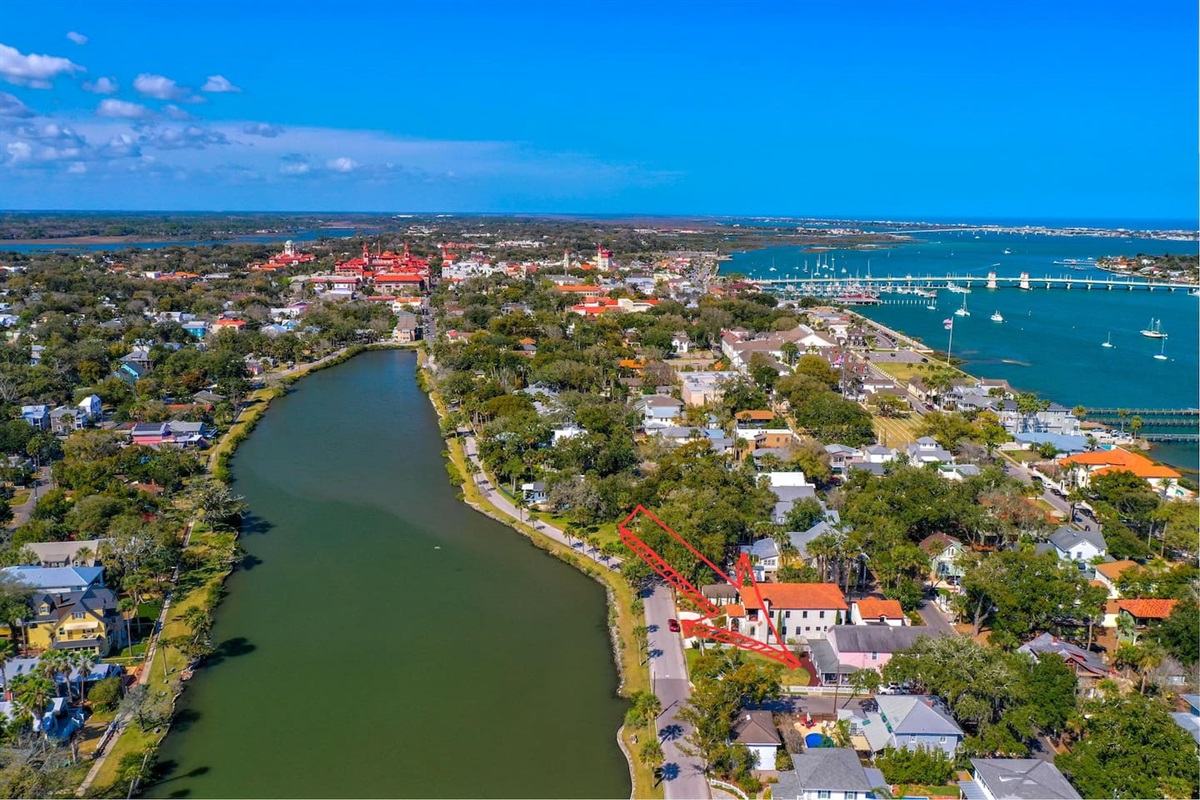 Located under 1 mile from Historic Downtown St. Augustine