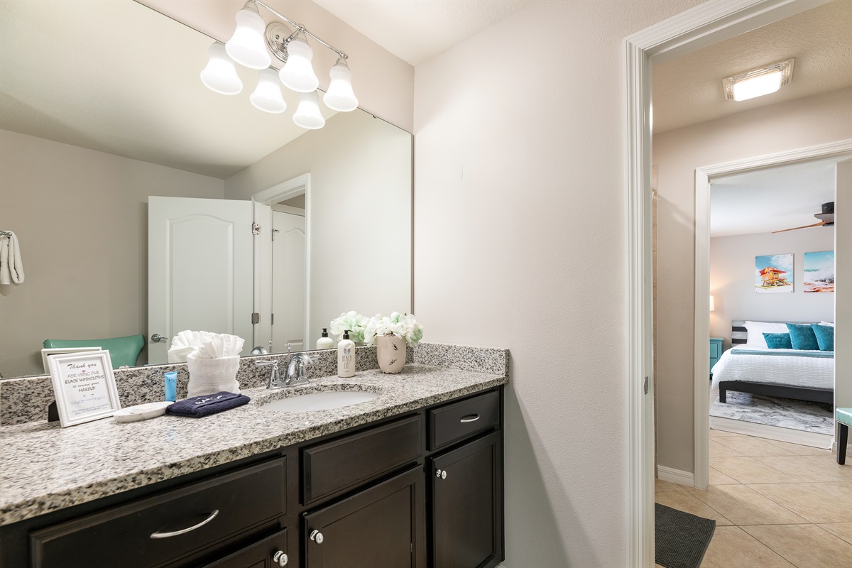 Bathroom 5 - Jack and Jill