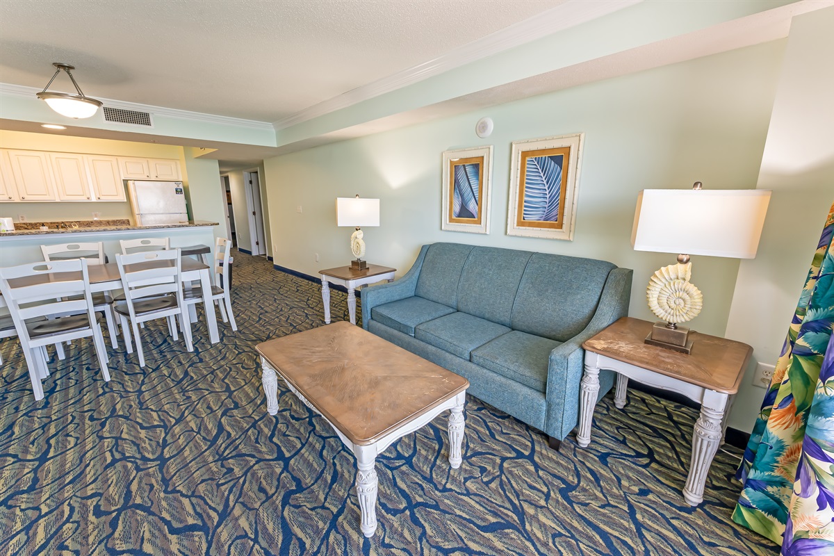 Amazing Living Room with Stunning Views🌊☀️