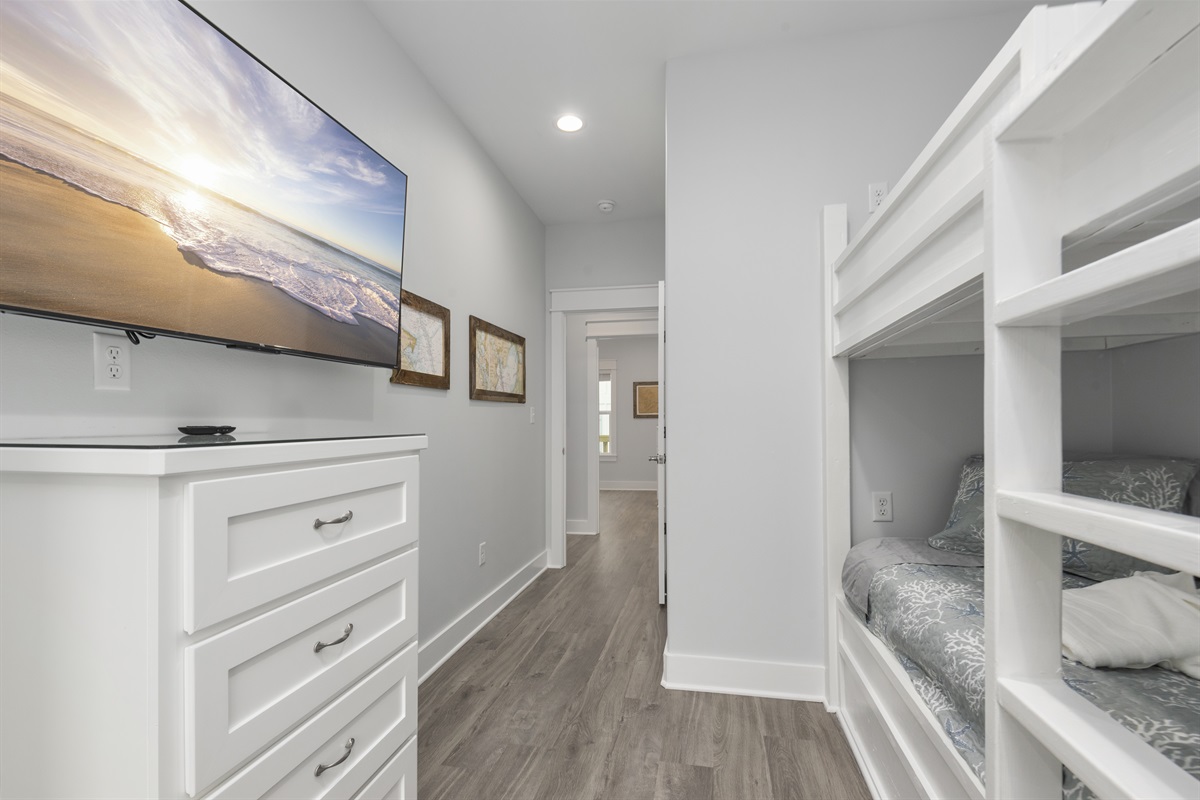 bd2a1e273184420ea4fc5cf21b302d81 Large | Beachhouse | Texas | TX | Vacation Homes | Galveston | Crystal Beach | Kokomo | Breezy Days | Beachfront Elegance | Sunrise Serenity | Southern Sands Property Management, LLC