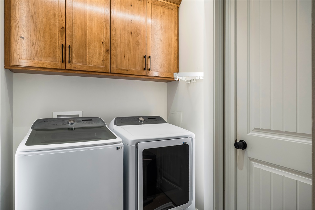 In-home laundry with washer and dryer - practical for extended stays and larger groups