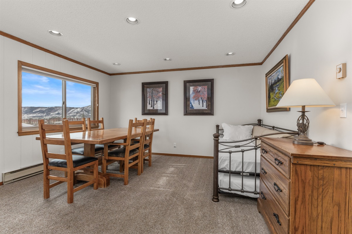 Dining Area | Twin Trundle Bed