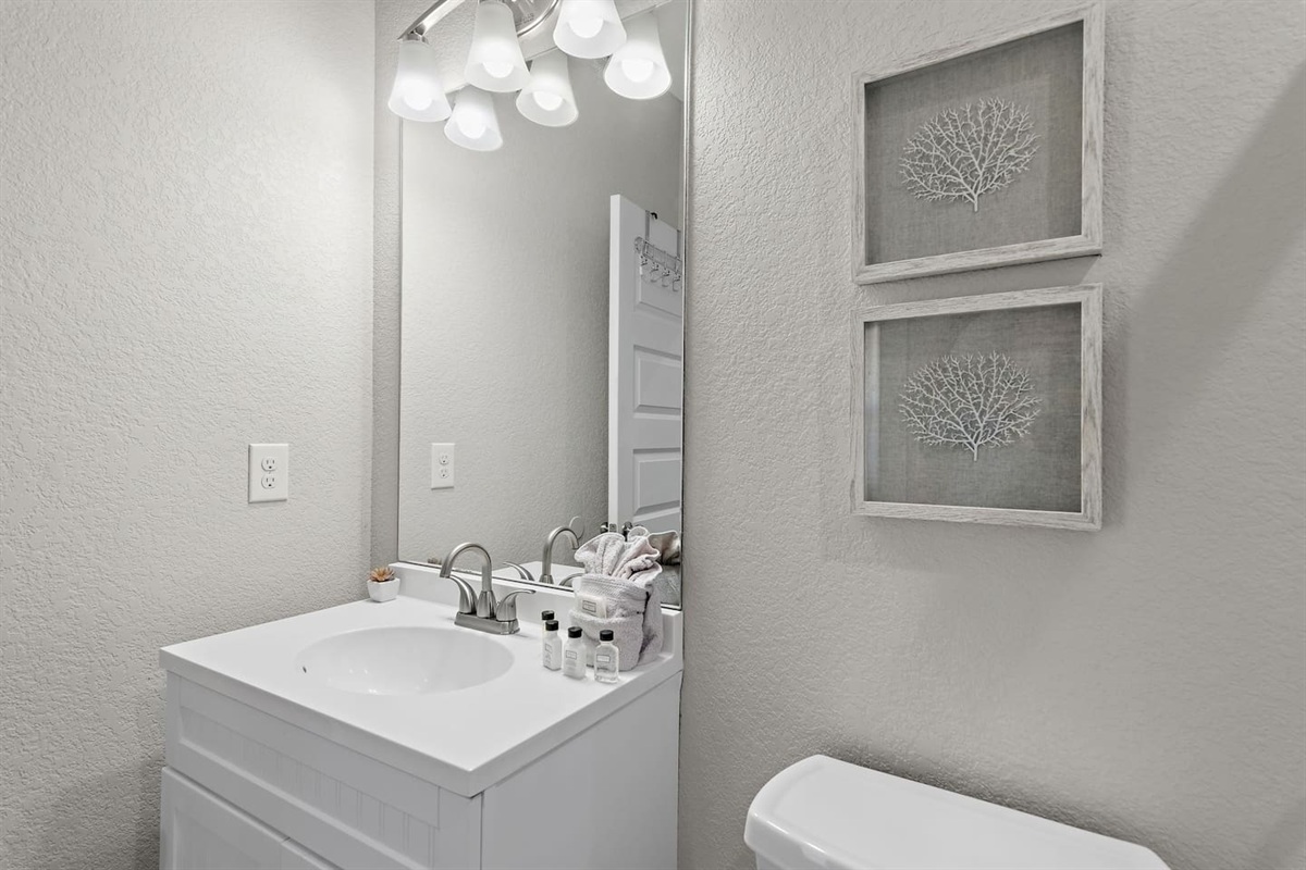 Bathroom #3: Private attached bathroom with shower/tub combo