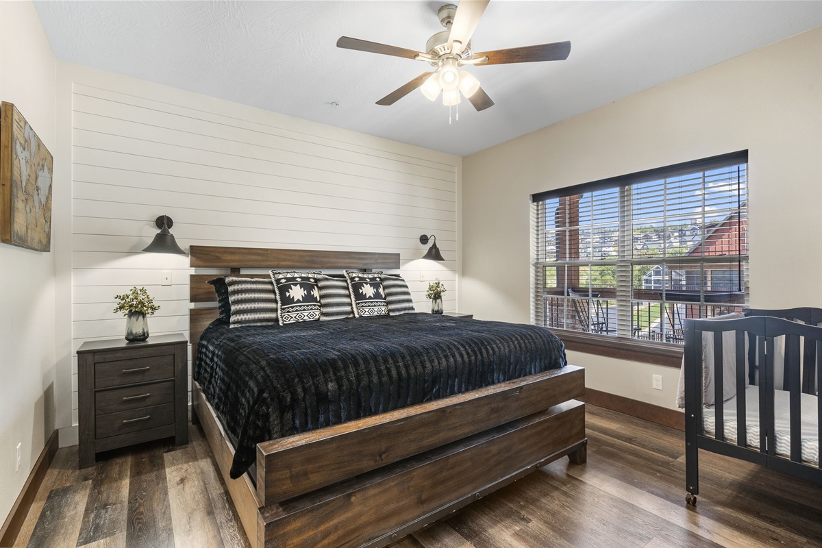 Main level King suite with crib and en-suite bathroom!