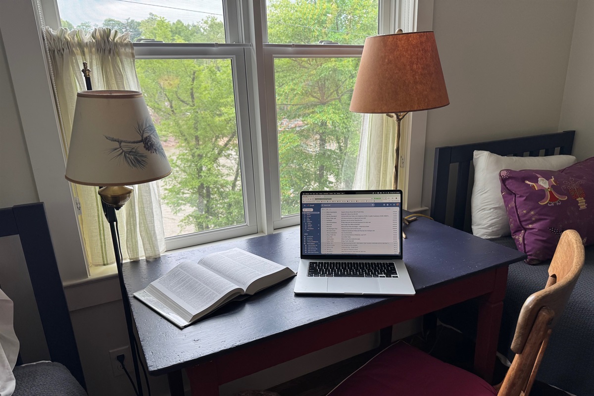 The perfect place to write with views of the river. The house has fiber optic internet offering the best wifi in our area.