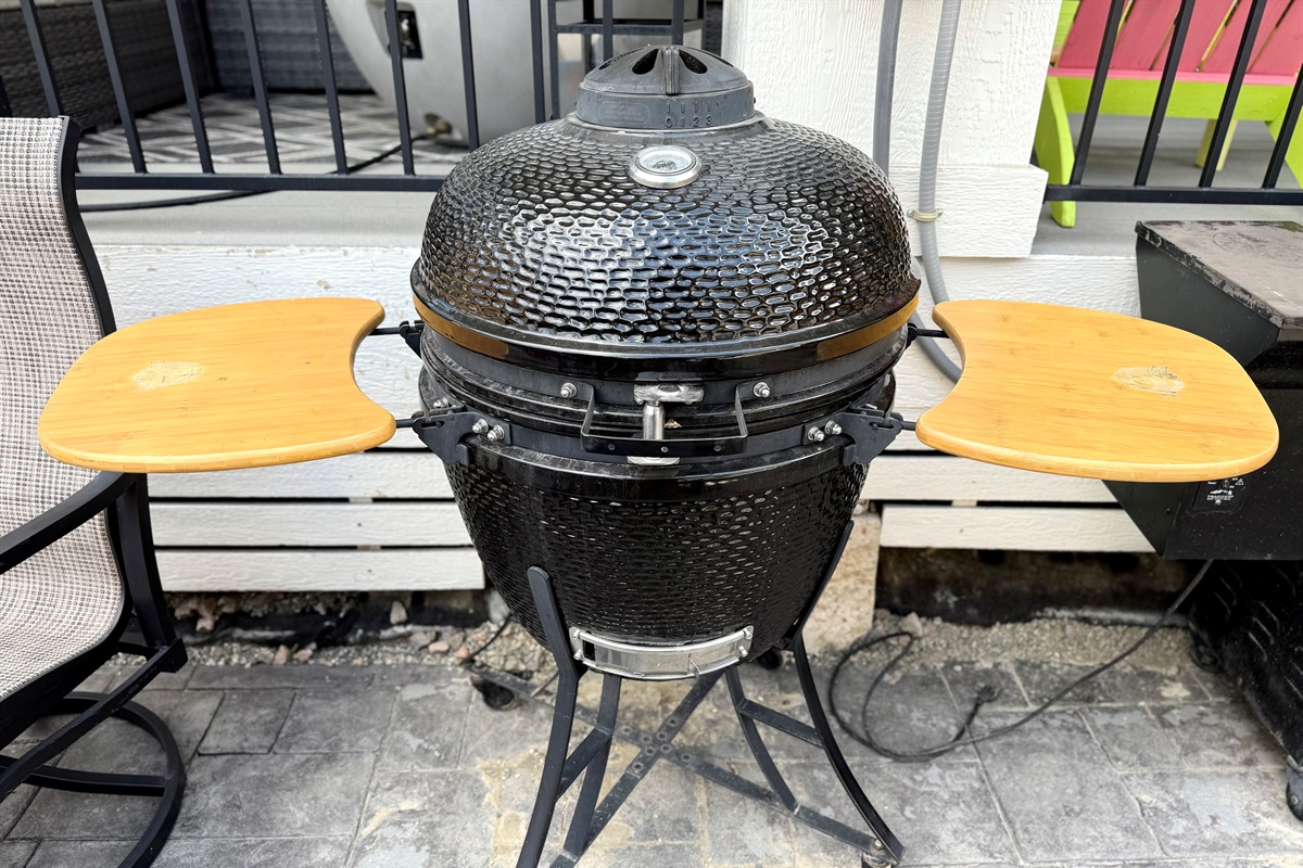 Pit Boss for smoking meats for entertaining during your stay. 