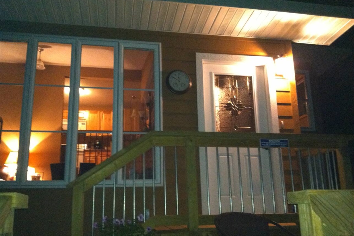 Lots of outdoor lighting on the deck