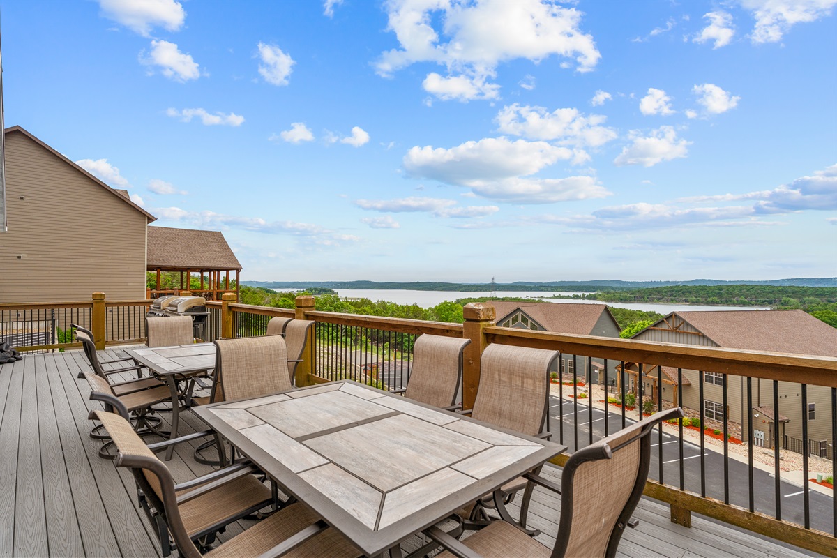 Seating on the deck