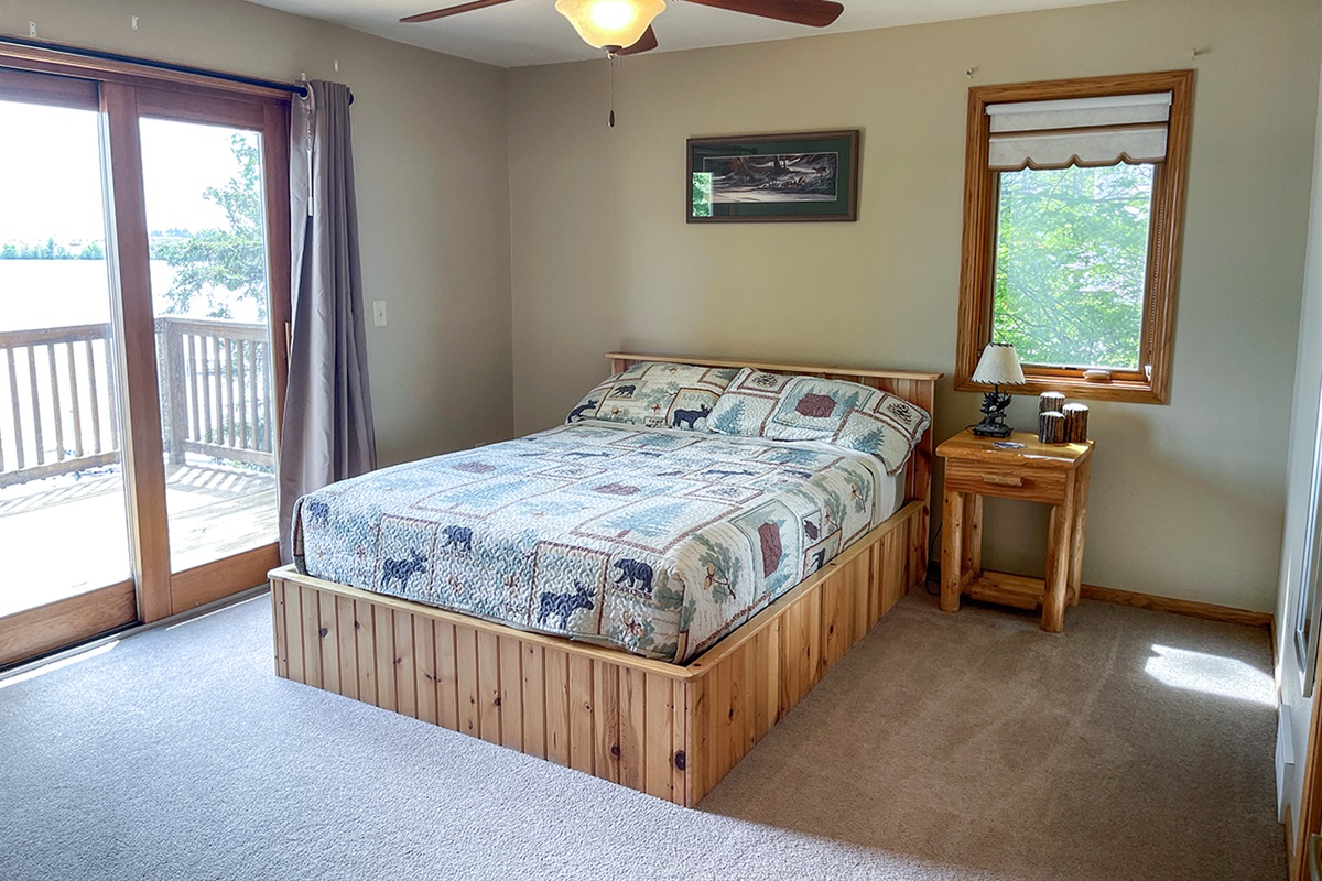 105 Upper Lakeview Bedroom