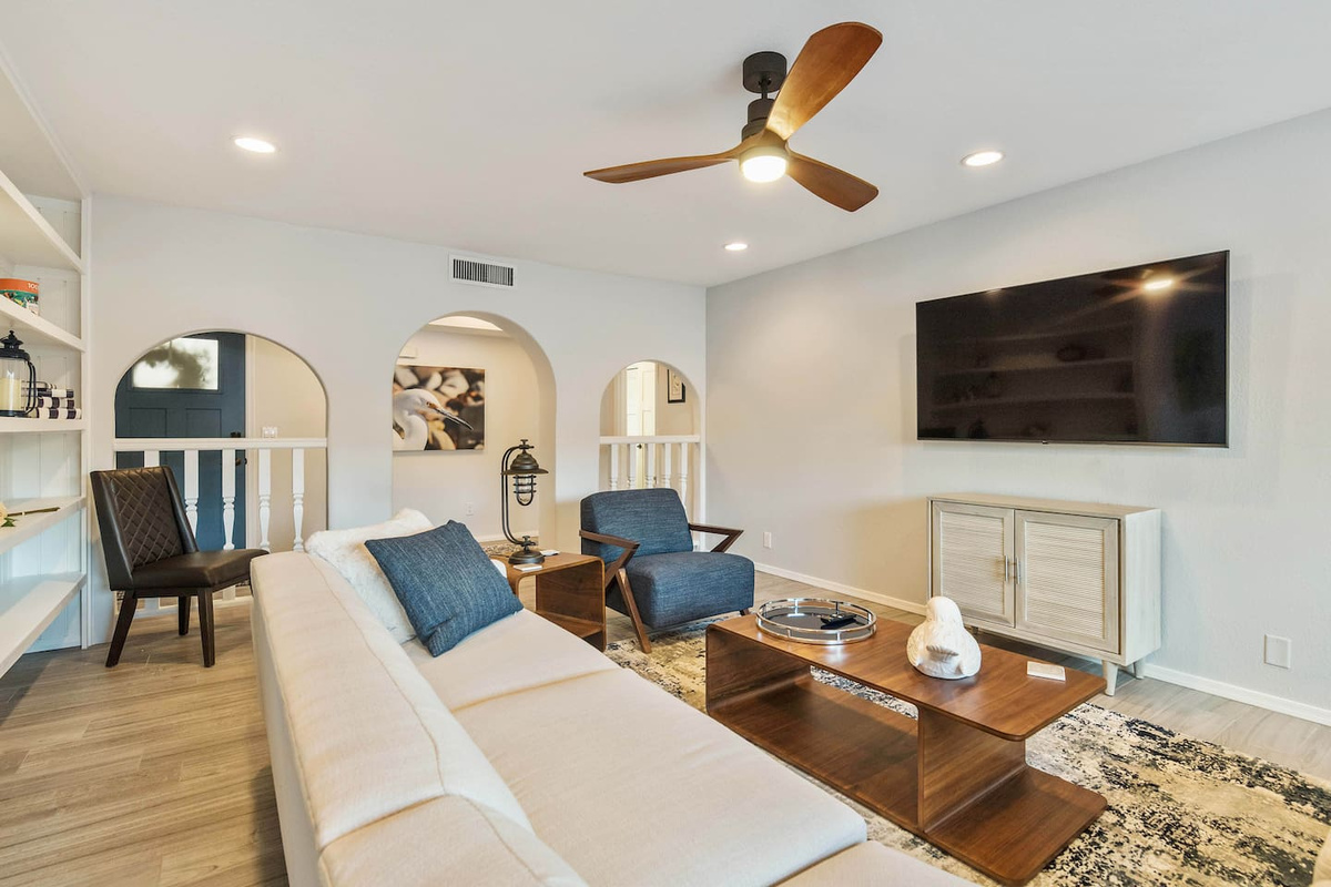 Plenty of room with both a living room and family room for watching TV