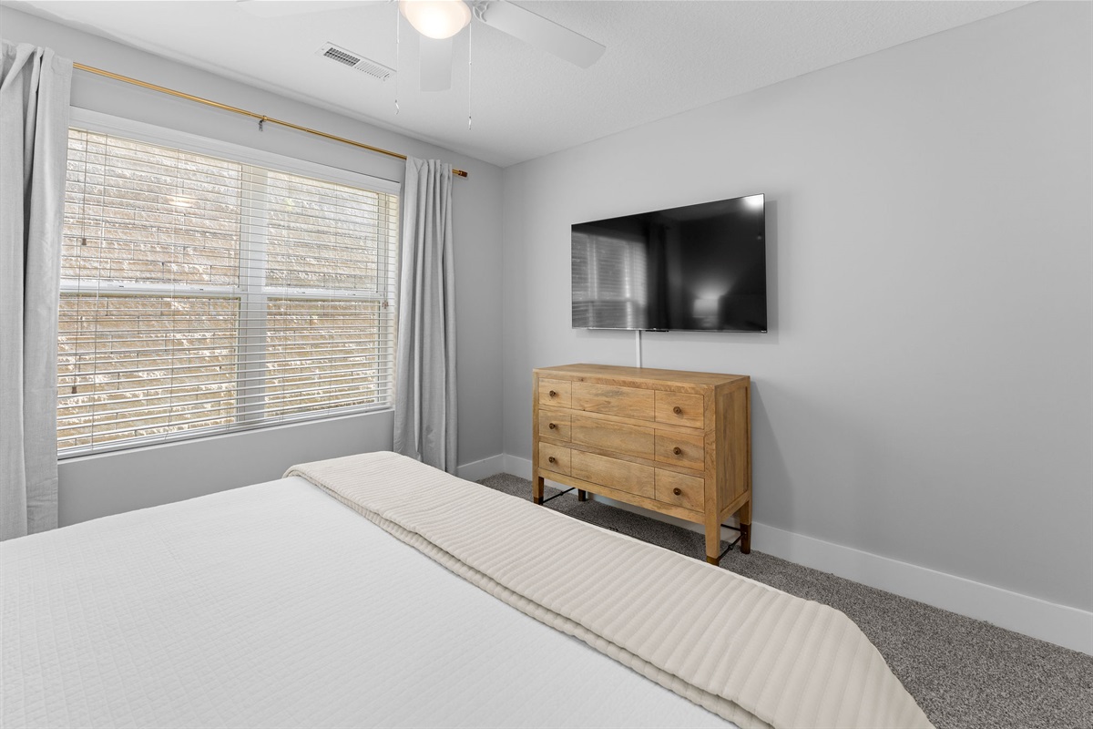 King Bedroom 3
