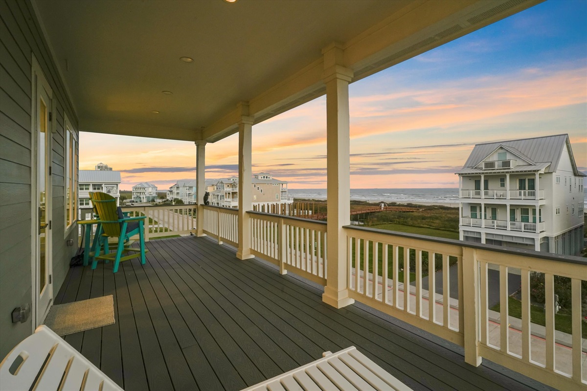 bdd2d7f797b0474d9b944d9d53a02f4d Large | Beachhouse | Texas | TX | Vacation Homes | Galveston | Crystal Beach | Kokomo | Breezy Days | Beachfront Elegance | Sunrise Serenity | Southern Sands Property Management, LLC