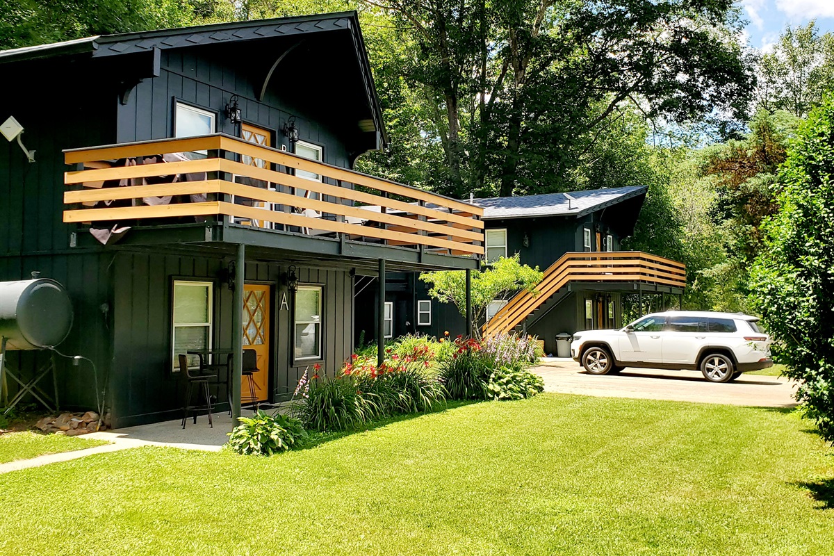 Suncatcher Chalet at Blue Ridge Glamp Camp Blue Ridge Glamp Camp