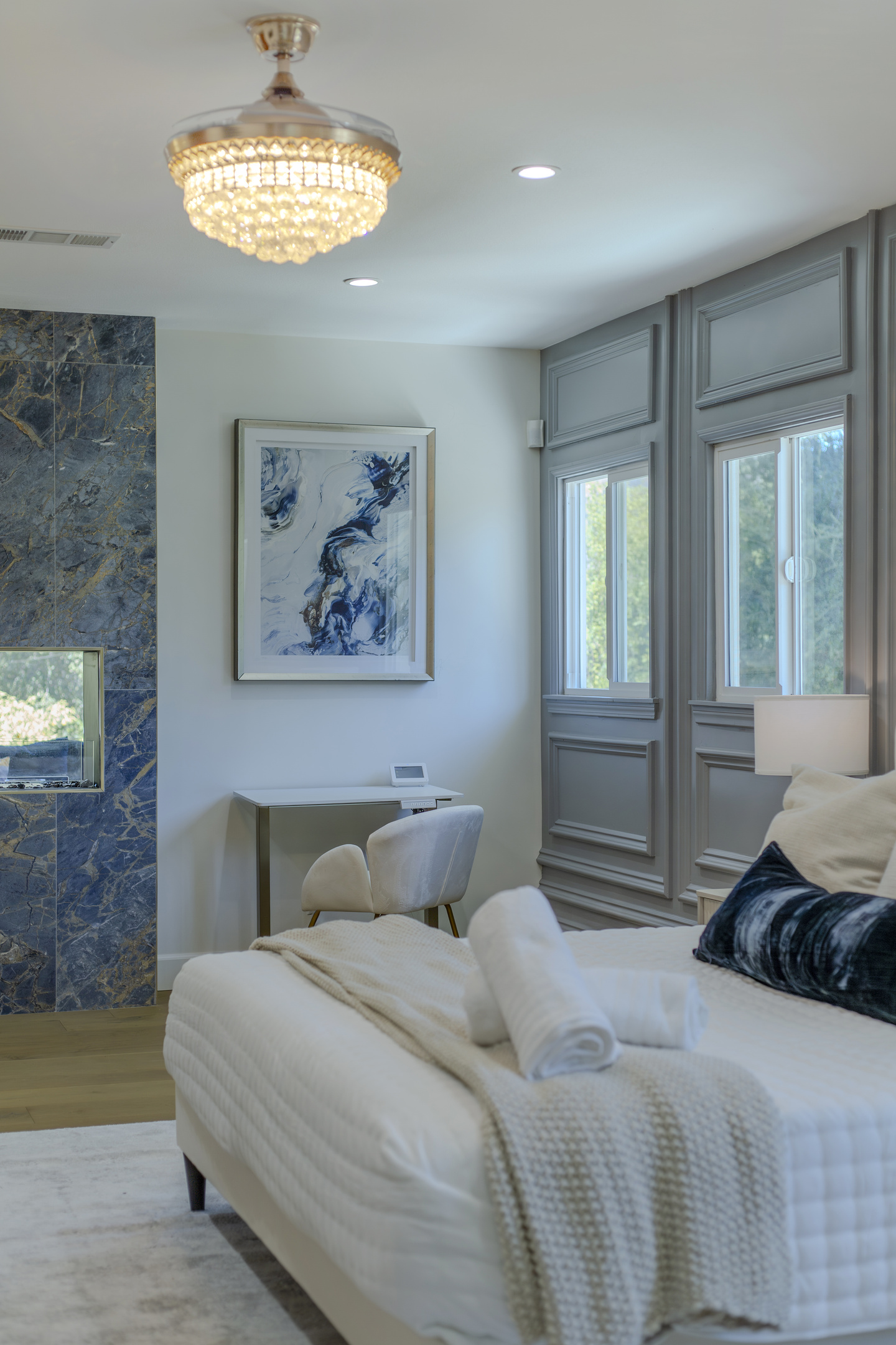 Enjoy a beautiful, comfortable space where you can stay productive without missing out on vacation.