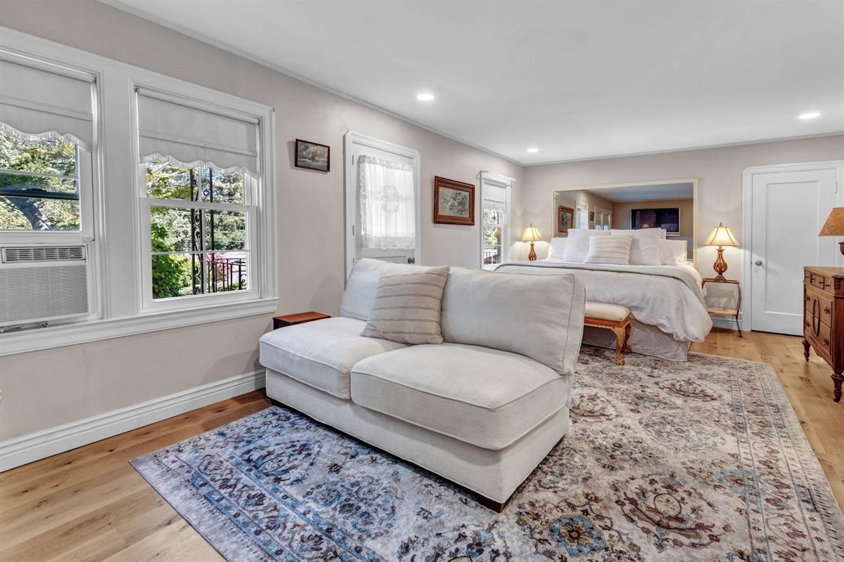 Bedroom on first floor, with private entrance, full bathroom and king bed.