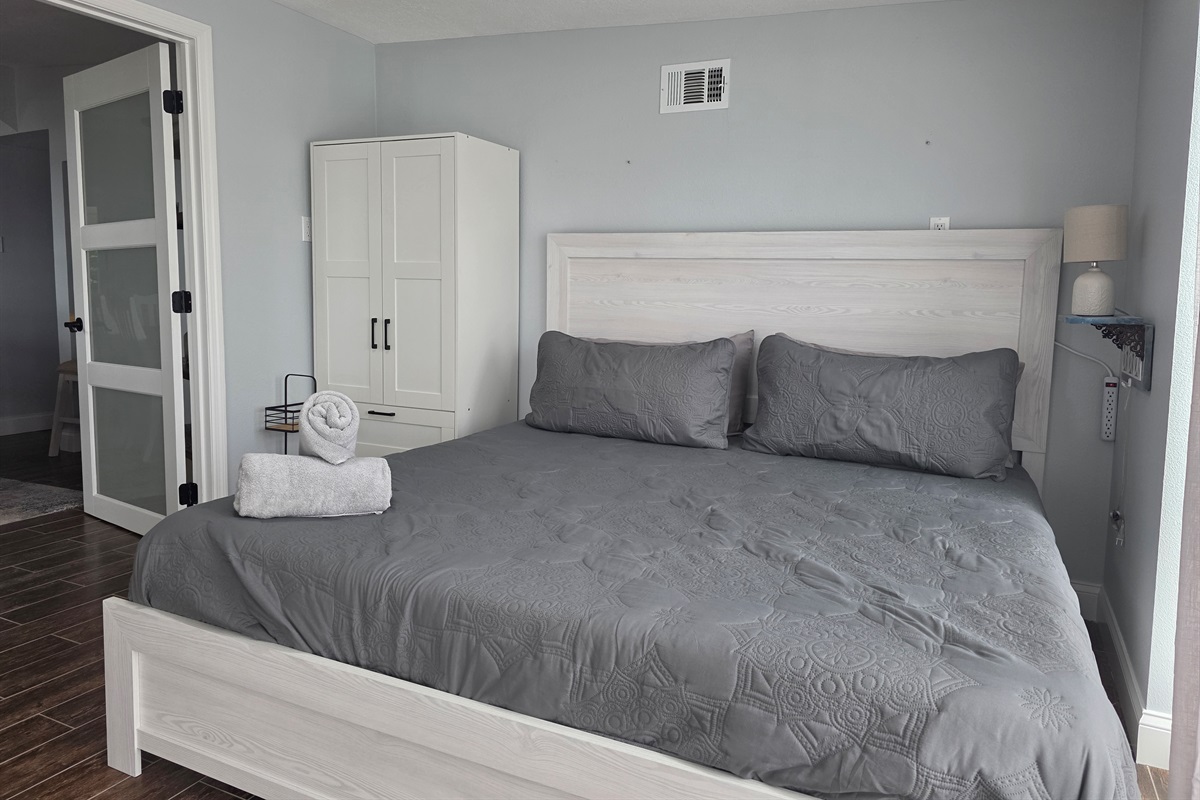 King bed