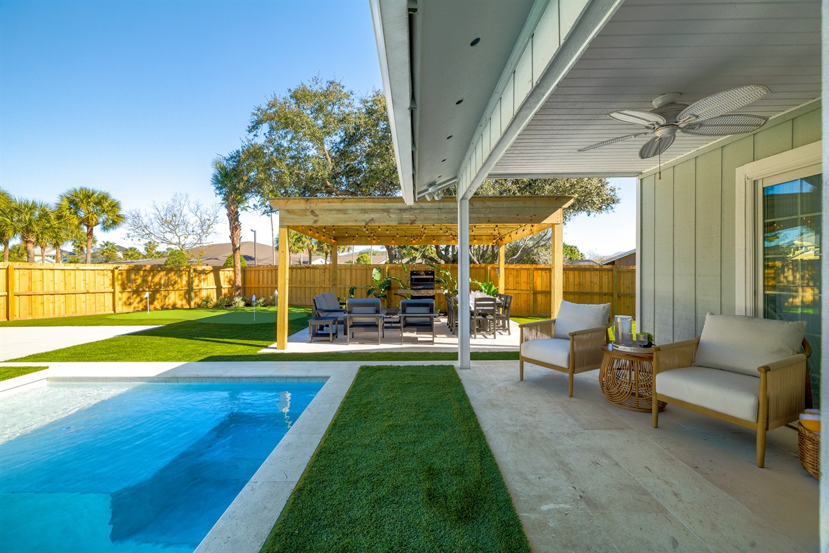 Resort-style outdoor living at its finest ✨
From pool to pickleball to dining &mdash; every detail designed for unforgettable vacations.