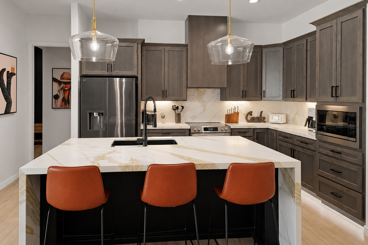 Kitchen island with barstools.