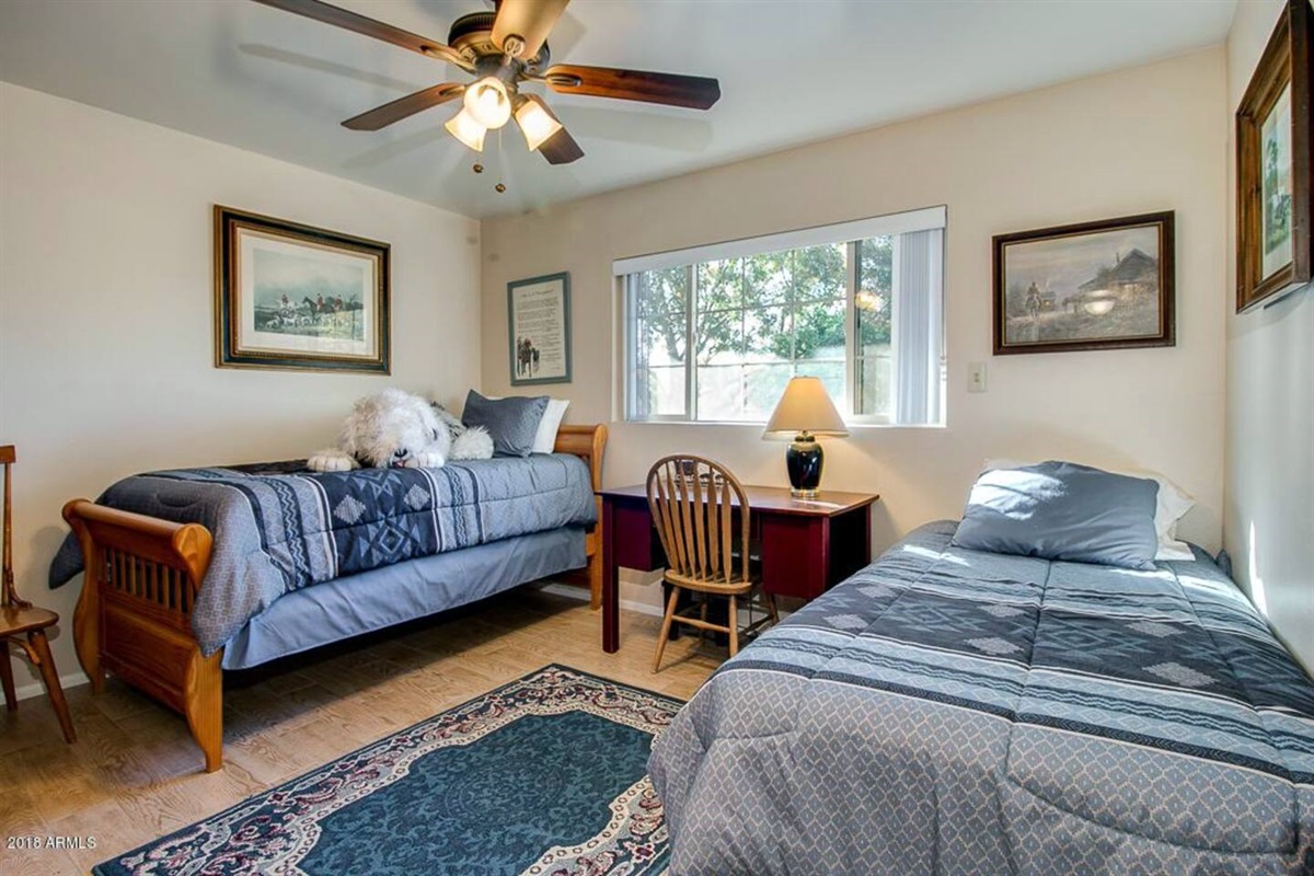 Bedroom three with 2 twin beds