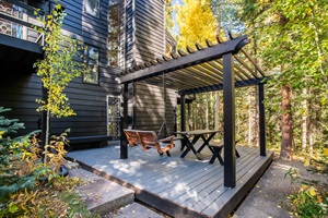 Moss Lane Creekside Hideaway — photo 5