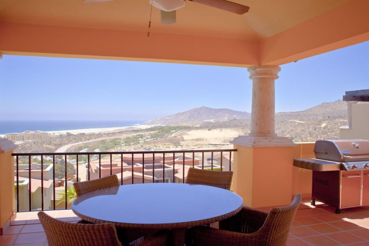 Private Balcony over looking Pacific Ocean at Montecristo, Vacation Travel Exclusives