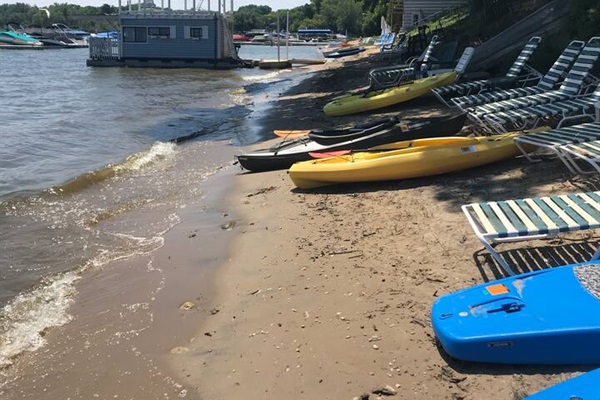 The beach includes free use of 3 kayaks, 2 paddle boards, and a variety of beach and water toys. 