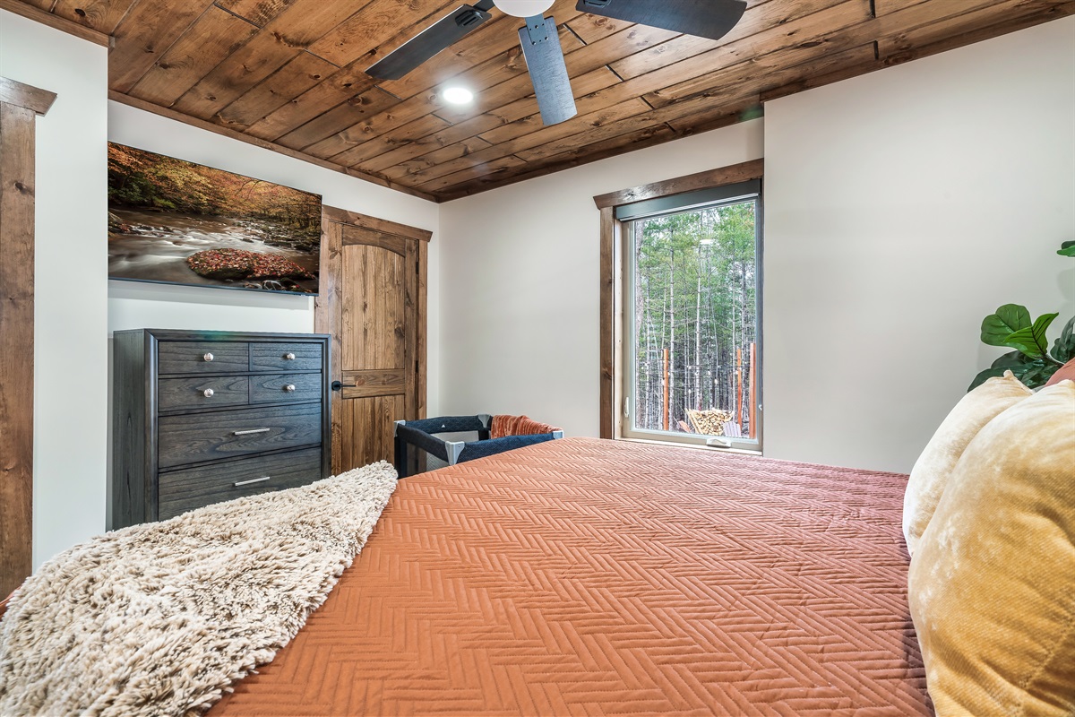 Peaceful bedroom for unwinding.