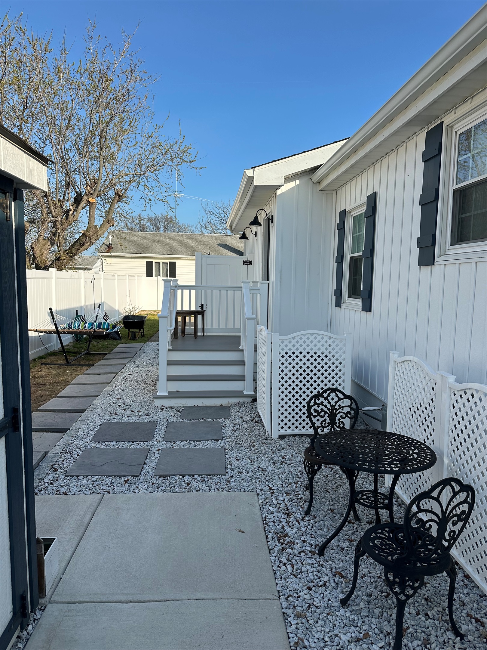 Back Courtyard with Outdoor Shower
