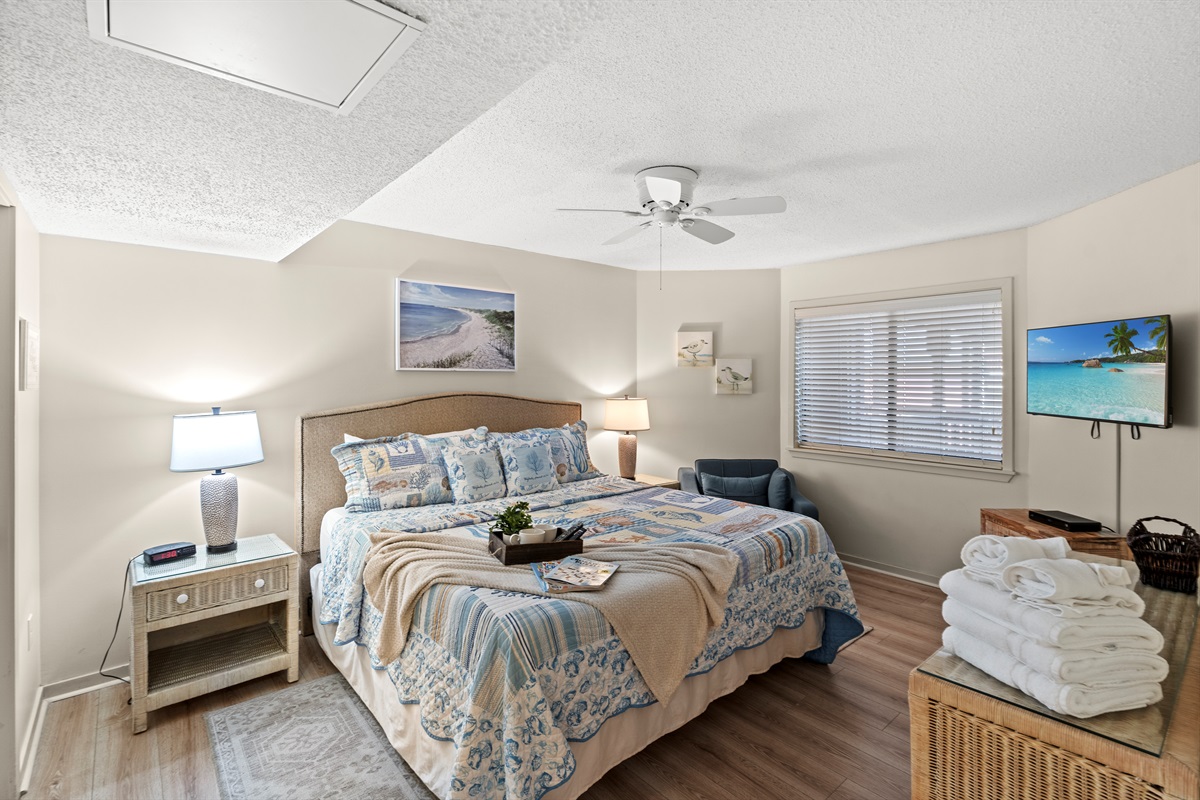 King in Main Bedroom