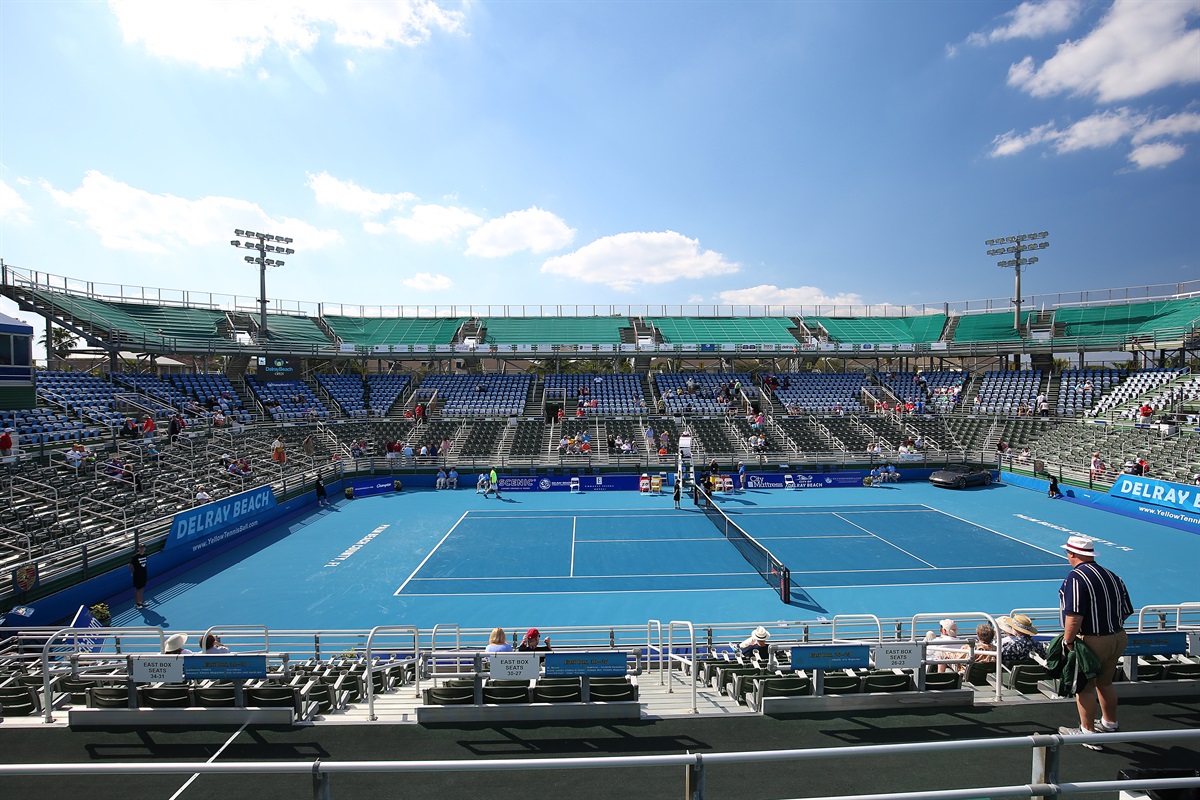 Less than a mile to the Delray Beach Tennis Center