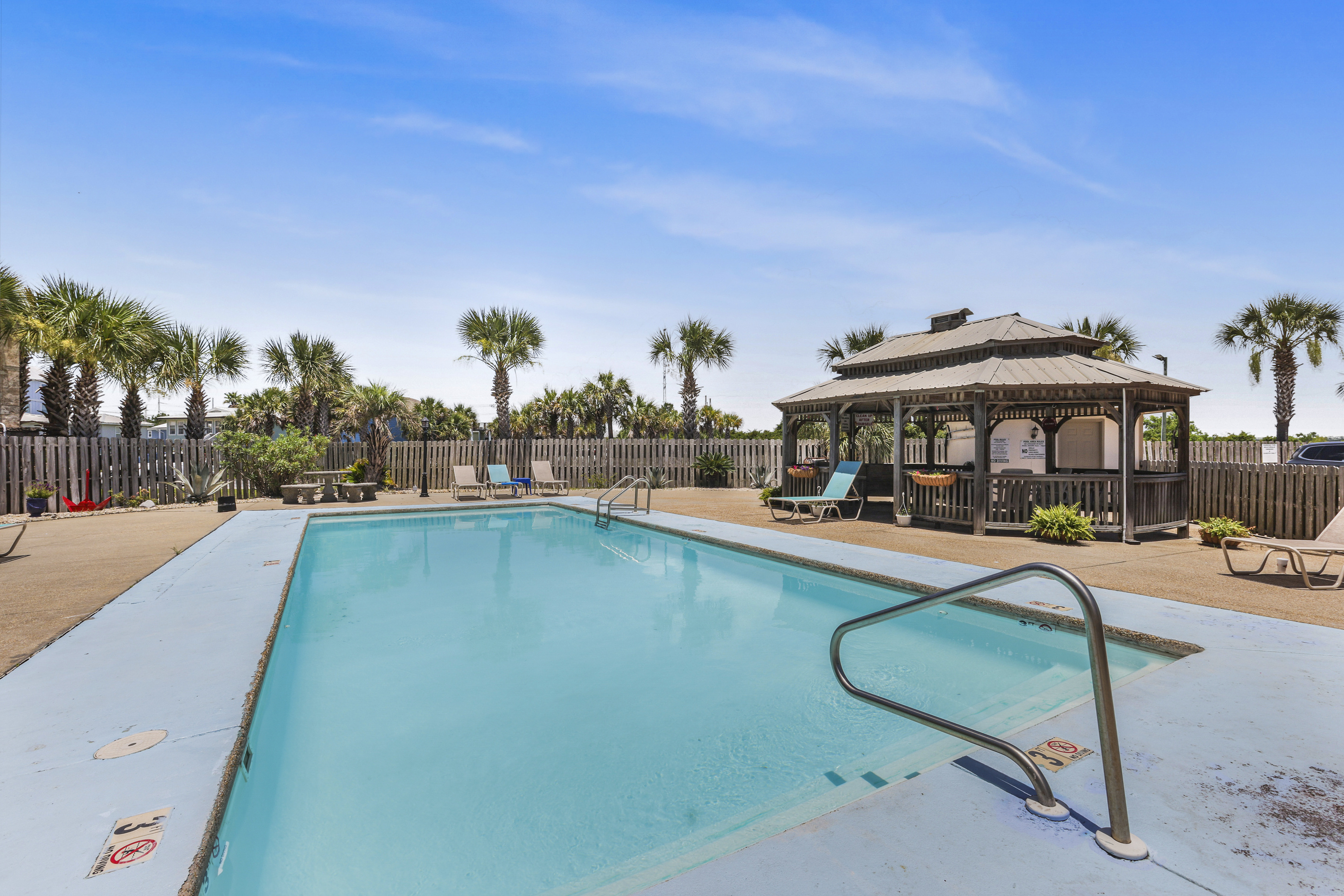 Sparkling Pool