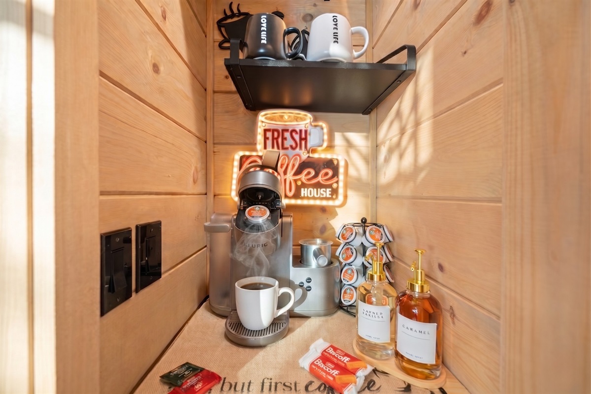 Your morning brew just got an upgrade with this gourmet coffee bar. Starbucks assorted coffee, to flavored creamer, syrups, + sweeteners. A dreamy pour, a cozy mug, and mountain peace.