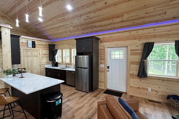 Quartz Counter Height Dining