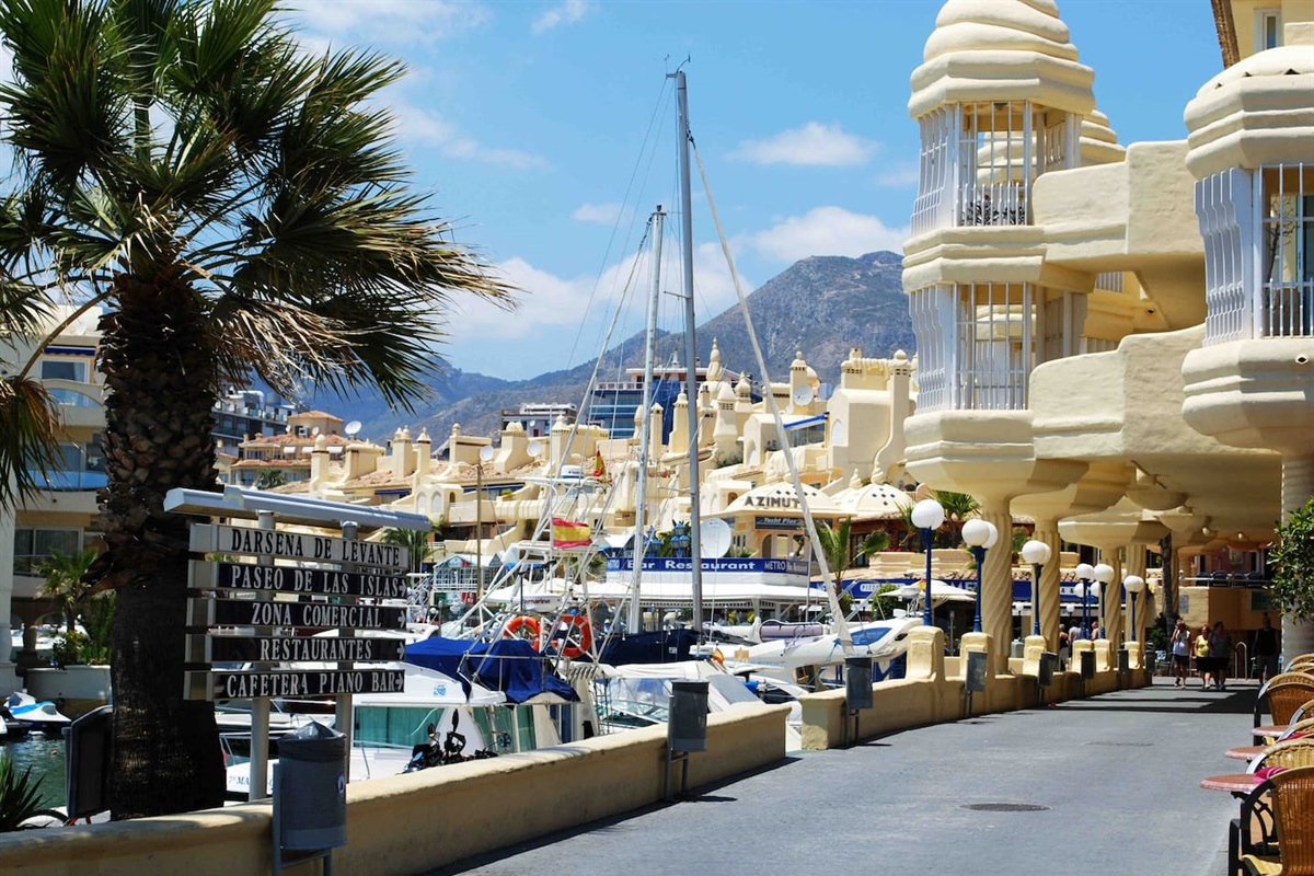 Beautiful Benalmadena port just a step away
