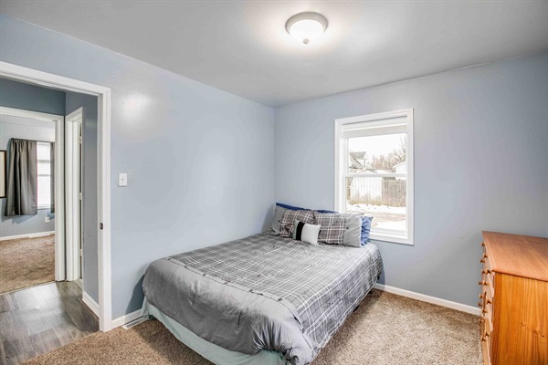 Newly Updated Smart Home 1 mile from ND & Eddy St, photo 18