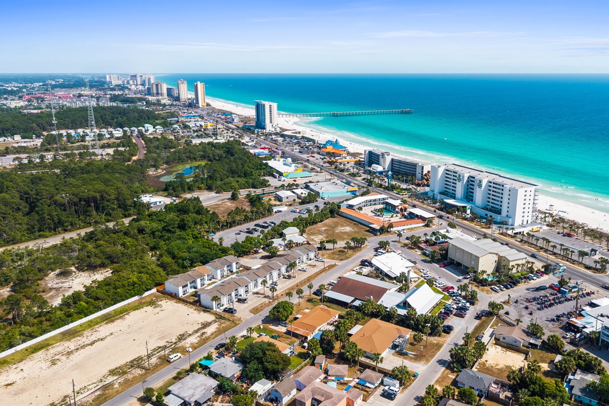 Aerial of Complex, Amenities, and Beach